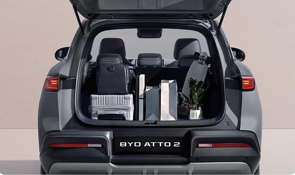 Spacious trunk